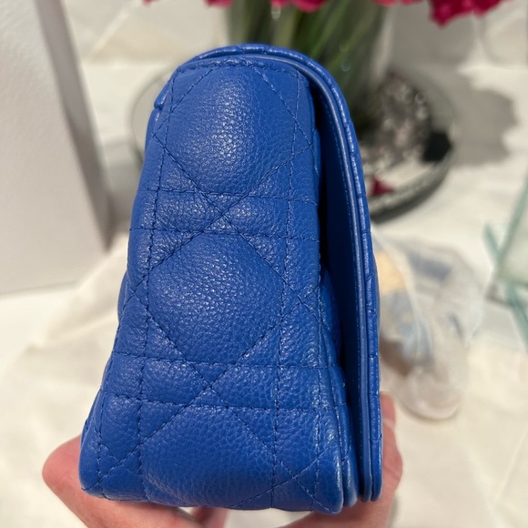 ❗️SOLD❗️💯% Authentic STUNNING bright blue Dior Caro bag - Picture 13 of 15